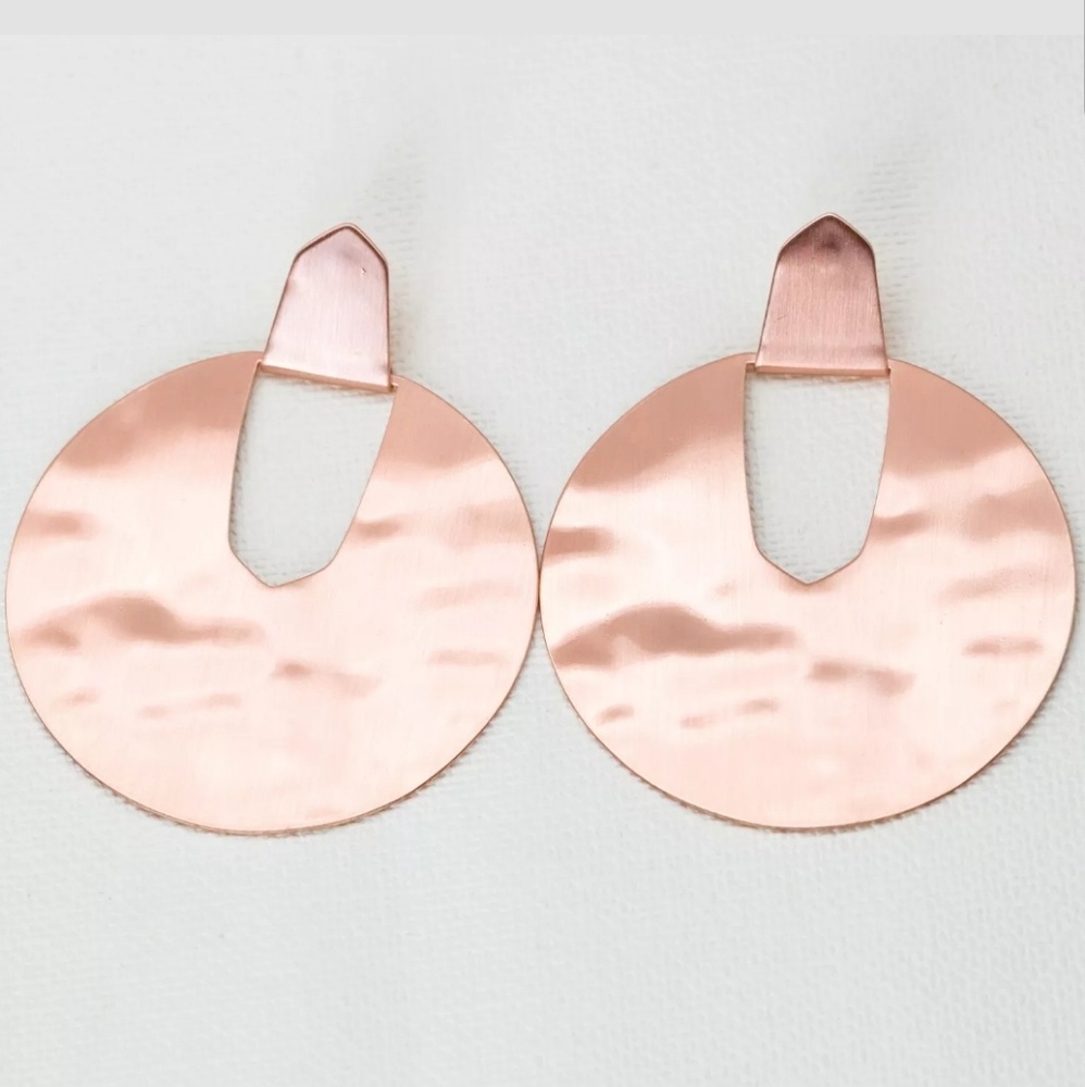 Kendra Scott "Diane" Hammered Rose Gold Earrings - Picture 3 of 3